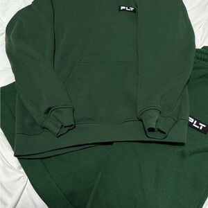 PrettyLittleThing sweatsuit